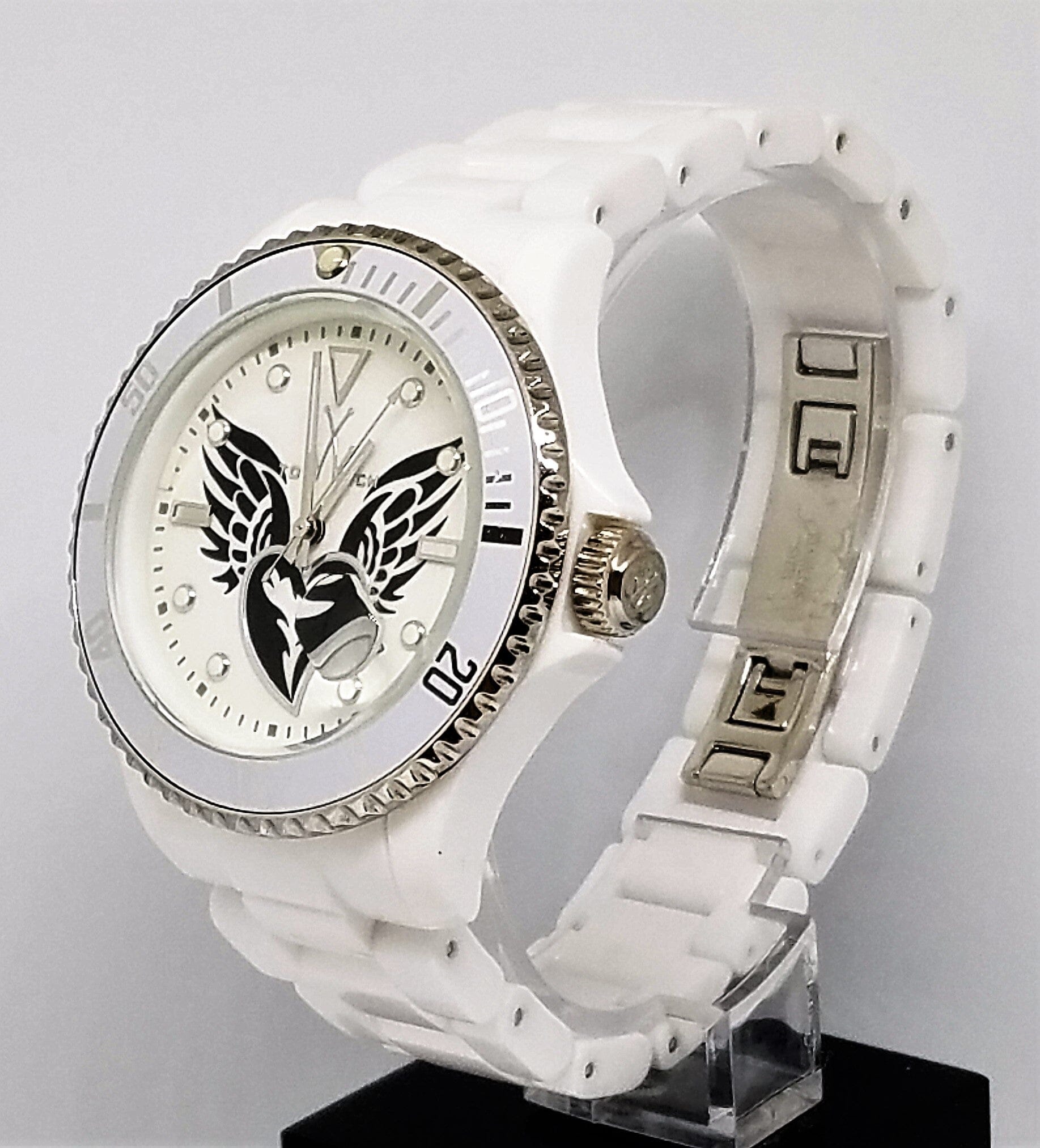 ToyWatch Tribal Collection winged heart tattoo watch with white silver dial for ladies, featuring a stylish and elegant design.