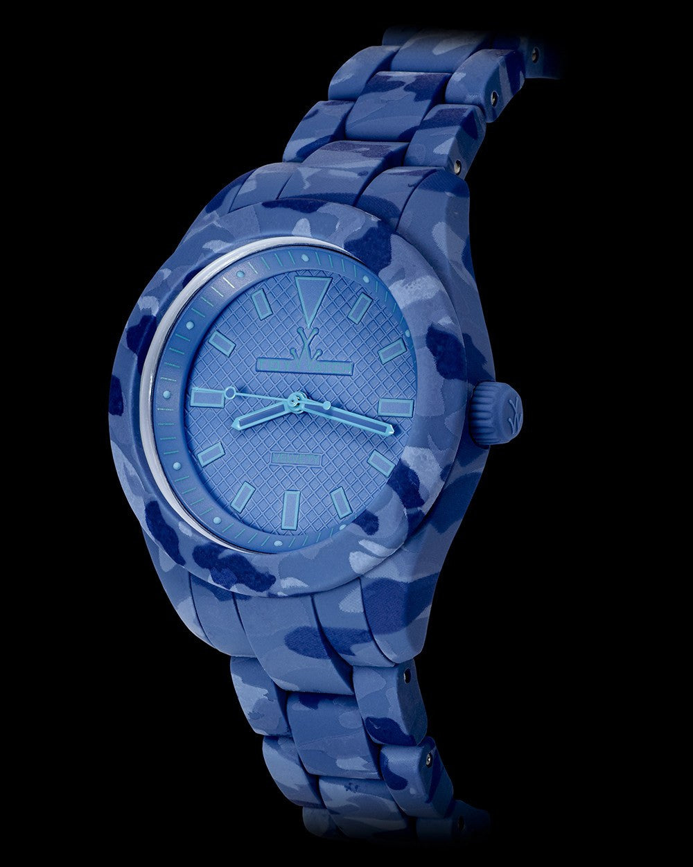 ToyWatch velvety camouflage blue watch with a round dial and metal strap, featuring a stylish and modern design.